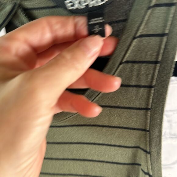 💚 Express Green & Black Striped Maxi Dress | Racerback | Side Slits | Size Smal - Picture 4 of 4